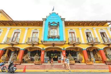 ユースホステル Socialtel Granada   Formerly Selina Granada