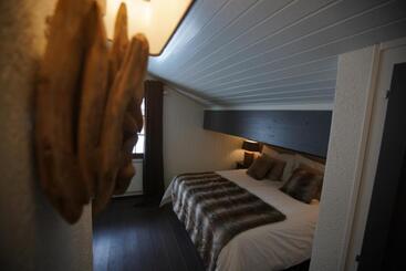 Hotel Champoussin Lodge