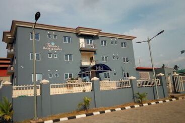 Providence Hotel And Suites