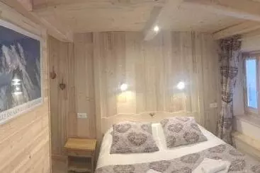 ベッドアンドブレックファースト Chalet L'aiglon