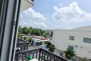 هتل Minh Khue