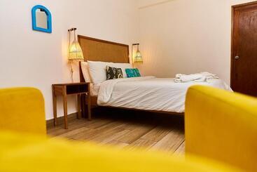 בית מלון כפרי Aaki