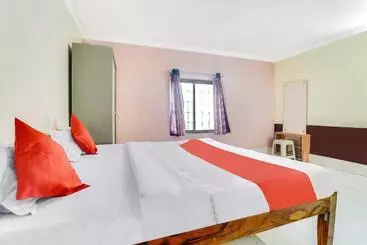Hotel Oyo 9009 Near Railway Station