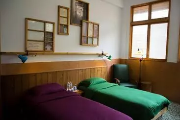 ベッドアンドブレックファースト Alley X Tainan