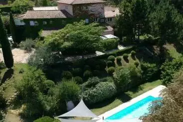Aamiaismajoitus (B&B) Le Jardin De Celina