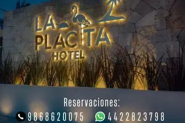 ホテル La Placita