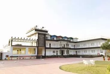 Nauka Hills Resort