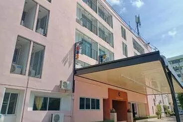 هتل Wangkaew