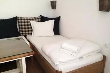 تختخواب و صبحانه Guest Rooms Boutique Varna