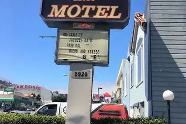 モーテル Royal Palace Inn
