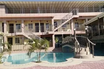 Gingging Hotel And Resort