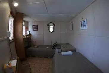 Aamiaismajoitus (B&B) Leo's Den