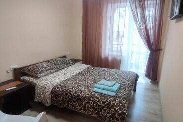 Hotel Harmony On Andrew Descent