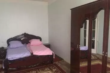 آپارتمان‌های توریست‌ها Kvartira