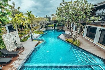 Mawadee Island Resort