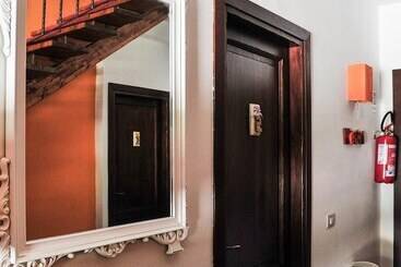 مبيت وإفطار Casalventodimare E Tramontana