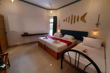 Пансион Dream Inn Sun Beach Hotel Maldives