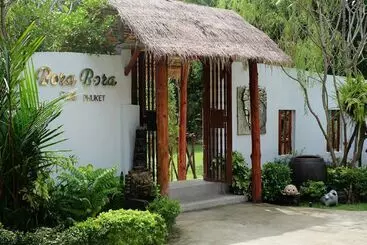 Hotel Bora Bora Villa Phuket
