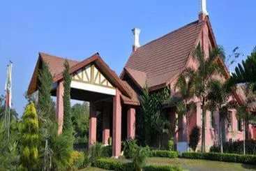 Aureum Palace  & Resort Pyin Oo Lwin