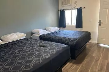 Hotelli Budget Inn Hollywood