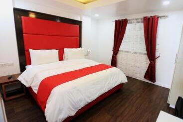 فندق Manarra Sea View Resort