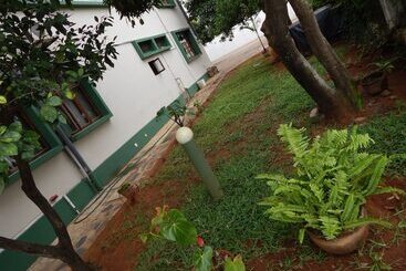 Pensionat Marumadi   Planeta Mocambique