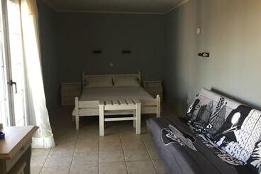 آپارتمان Eleni S Studios