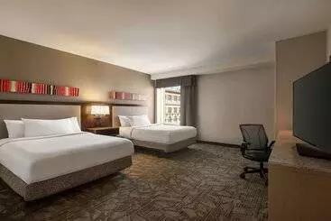 هتل Hilton Garden Inn San Antonio Downtown Riverwalk