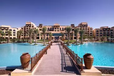هتل Saadiyat Rotana Resort And Villas