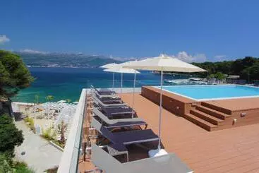 アパートホテル Kalamota Beach House
