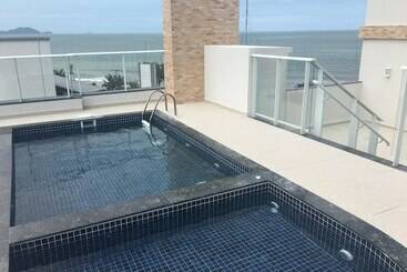 Отель Espetacular Apartamento Na Praia Dos Ingleses