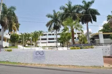 Hotel Infinity