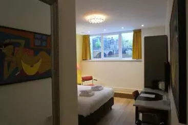 Aamiaismajoitus (B&B) The Old Lady