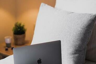 هتل Room Select Sol