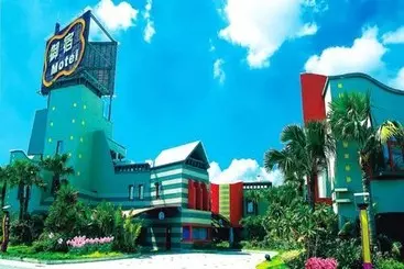 Royal Group Motel Wu Yin Branch