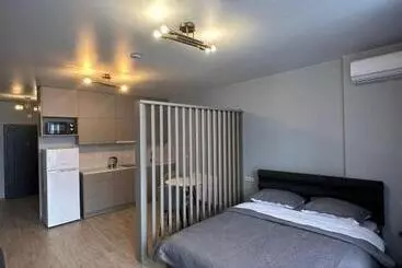 هتل Pirosmani Mini