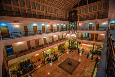 酒店 Sno Inn Kazbegi