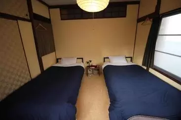 Roku Hostel Hiroshima