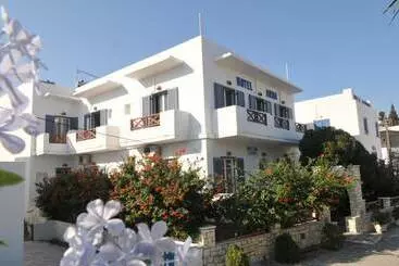 ホテル Anna Platanou