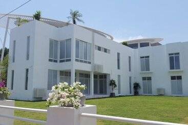 ホテル Avenra Dynasty