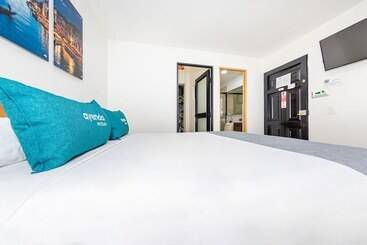 Отель Ayenda Olimpo La 47