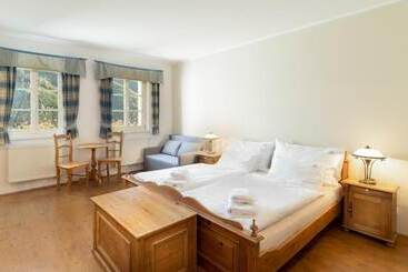 Locanda Pension Slunečnice & Panorama Restaurace Farma