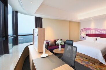 هتل Hampton By Hilton Foshan Shanshui