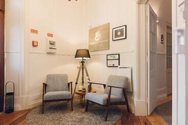 Penedo Da Saudade Suites & Hostel