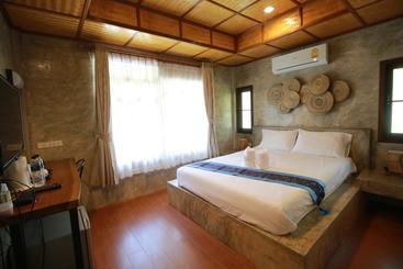 Resort Papa's Garden