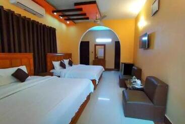 هتل Royal Residency Guest House Karachi