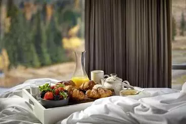 The Josie Hotel, Autograph Collection