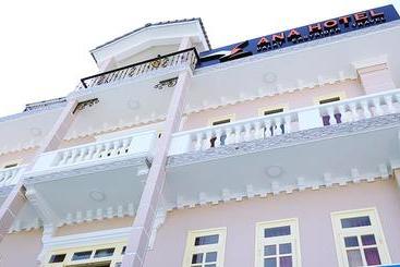 Otel Ana