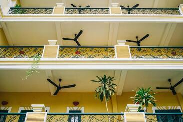 Hotel Golden Banana Residence