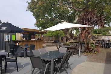 Talisman Hotel & Restaurant